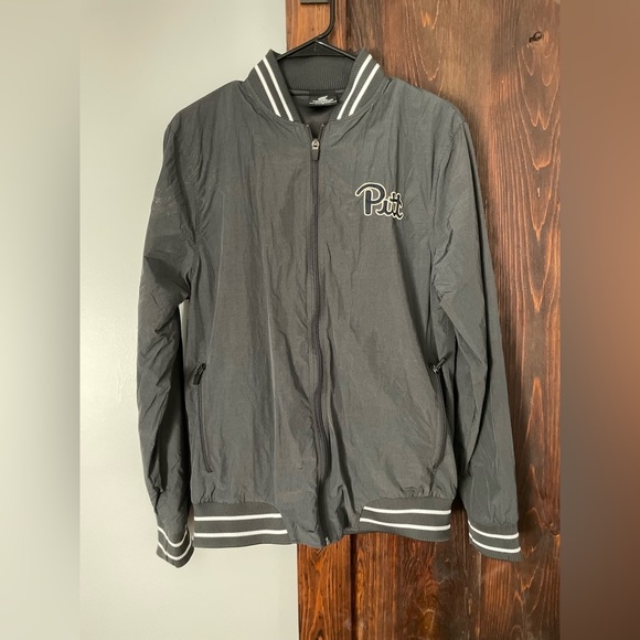 University of Pittsburgh Panthers bomber jacket - Picture 2 of 4